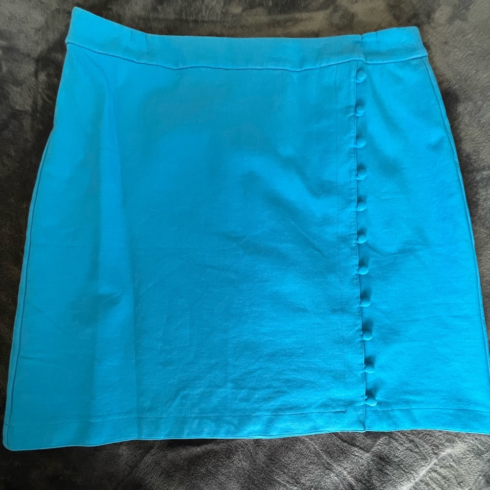 Loft Skirt, size 8, vibrant blue